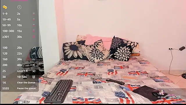 lolacute69  online show from 06/17/26, 03:02