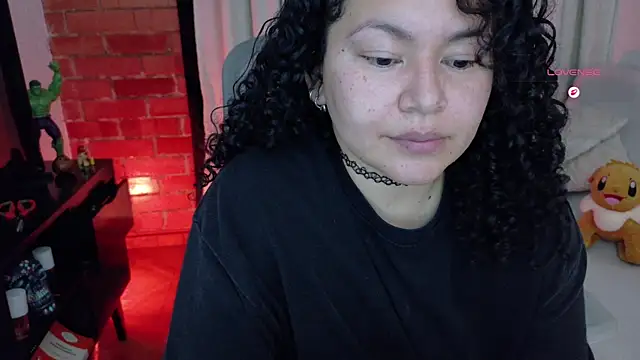 Snapshot of MissBronte chatting on 06/04/26, 11:33 MissBronte online show from 06/04/26, 11:33
