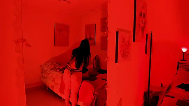 EmmyCastillo online show from 06/04/26, 03:34
