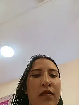 EmmyCastillo online show from 06/06/26, 03:50