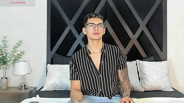 Alan Salazar online show from 05/22/26, 05:40