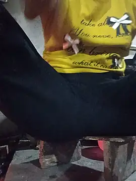 Rosie LoveUU online show from 05/18/26, 04:29