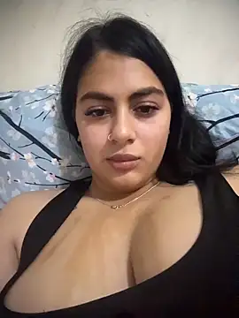 LilyLovell online show from 05/10/26, 09:31