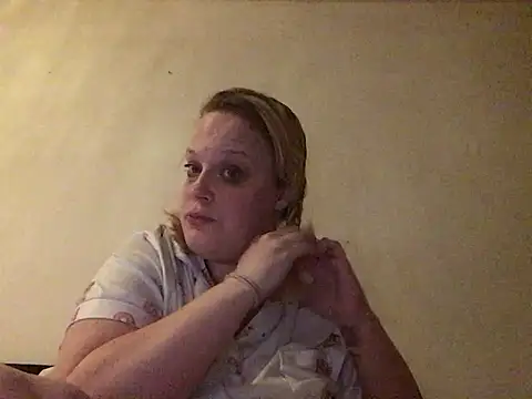 Sexy-Siddy91 online show from 06/01/26, 07:48