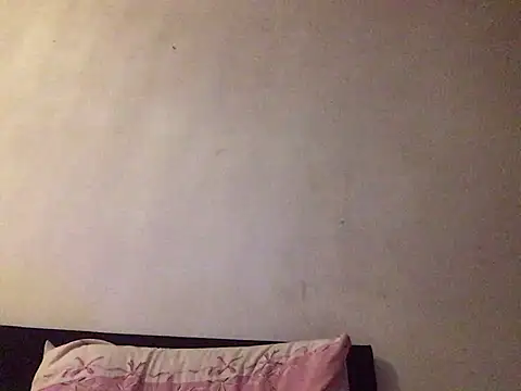 Sexy-Siddy91 online show from 06/05/26, 07:52