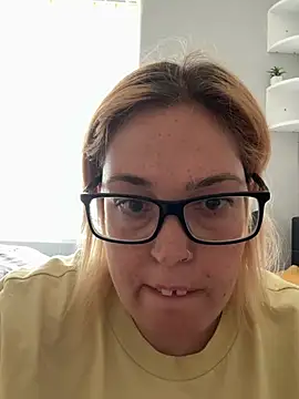 SecretRavenXO online show from 05/29/26, 12:14