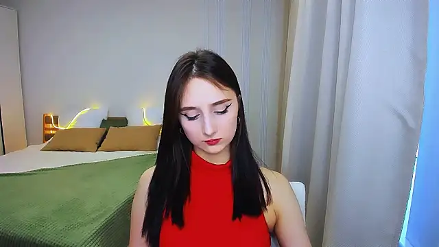 JulietteMonli online show from 06/12/26, 12:04
