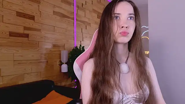 LilaMccoy online show from 07/03/26, 06:20