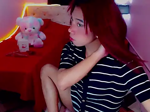 URsexyLylia online show from 05/08/26, 04:45