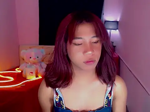 URsexyLylia online show from 05/24/26, 09:53