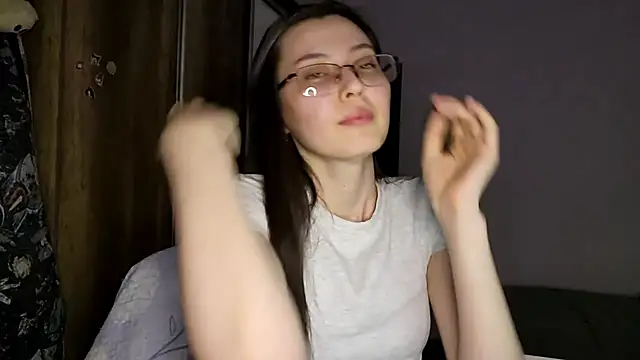 AshleyTropiano online show from 05/26/26, 04:36