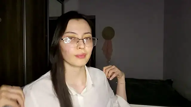 AshleyTropiano online show from 06/02/26, 03:58