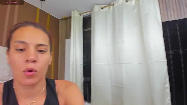 AlahiaEvanz online show from 05/10/26, 04:50