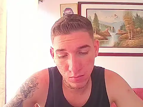 Snapshot of gonzalez_2001 chatting on 05/04/26, 08:49 gonzalez 2001 online show from 05/04/26, 08:49