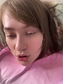 BettyRussian online show from 05/02/26, 11:48