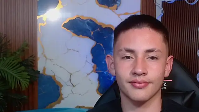 Andres Tay online show from 05/08/26, 02:28