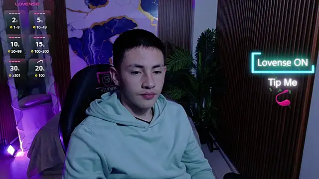 Andres Tay online show from 05/22/26, 01:24