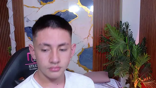 Andres Tay online show from 06/06/26, 02:38