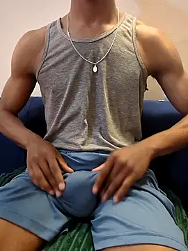 Snapshot of Switcherxxx chatting on 05/03/26, 02:06 Switcherxxx online show from 05/03/26, 02:06