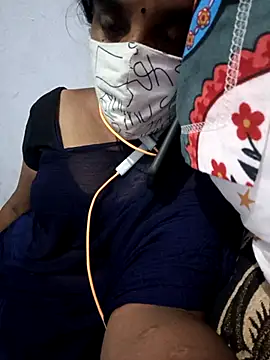 Tamil Hot HoneyBee online show from 05/08/26, 08:58