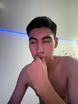 Aaron0305 online show from 07/06/26, 04:20