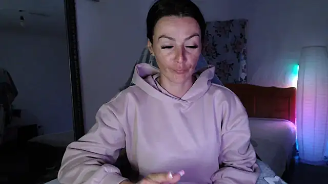 missydiorr10 online show from 05/13/26, 10:23