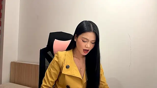 WynellAveritt online show from 04/30/26, 02:56