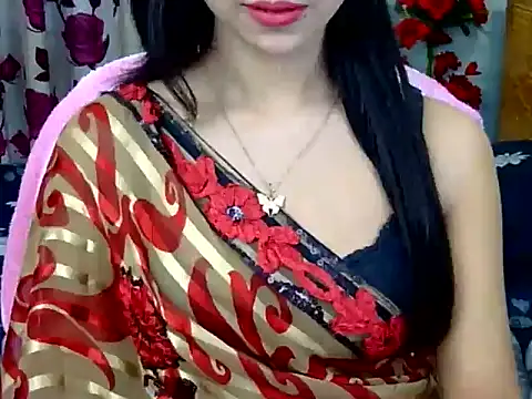 Alina Nur online show from 04/30/26, 10:21
