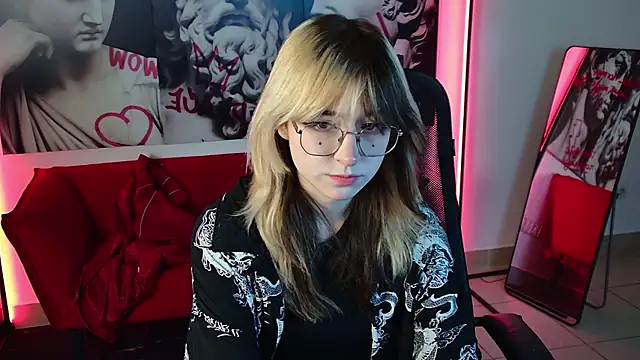 NyxCalderra online show from 06/09/26, 07:03