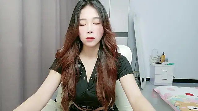 xiaoxiaohong030 online show from 07/01/26, 12:18