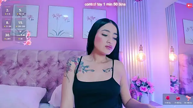 Ariana west  online show from 06/03/26, 01:03
