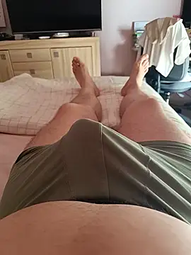 rockharddaddy001 online show from 06/09/26, 07:31