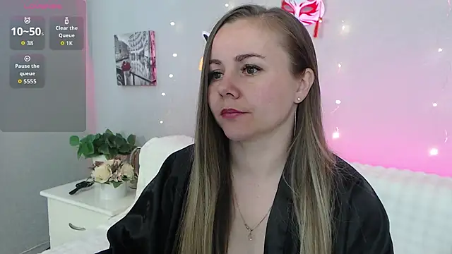 MeryCheris online show from 05/12/26, 12:24