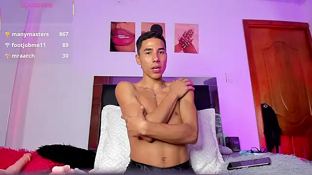ThiagoSexy005 online show from 06/07/26, 12:59