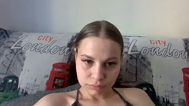  Linsyy ee  online show from 05/16/26, 01:54