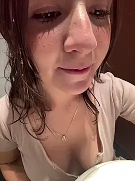 AmyPalacioss online show from 04/26/26, 03:32