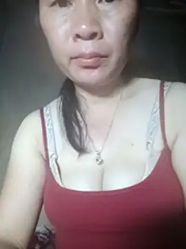 Lella 01 online show from 06/11/26, 12:32