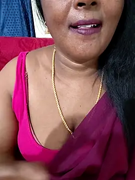 Sunitha-tamilponu online show from 06/12/26, 03:33
