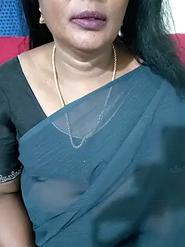 Sunitha-tamilponu online show from 06/13/26, 03:43