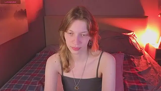 Emily Cartex online show from 05/25/26, 05:57