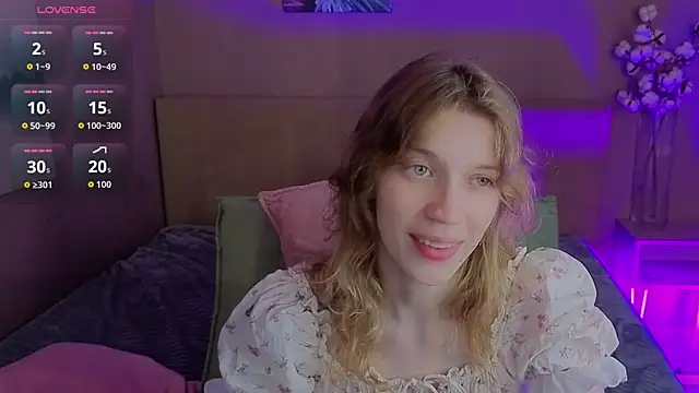 Emily Cartex online show from 07/21/26, 08:16