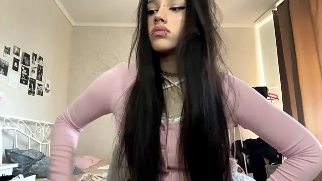 LouisePavlides online show from 05/04/26, 12:34