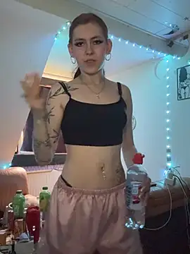 Lina-420 online show from 06/02/26, 05:15