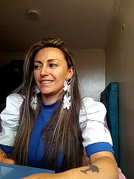 Angel Nova  online show from 05/10/26, 10:15