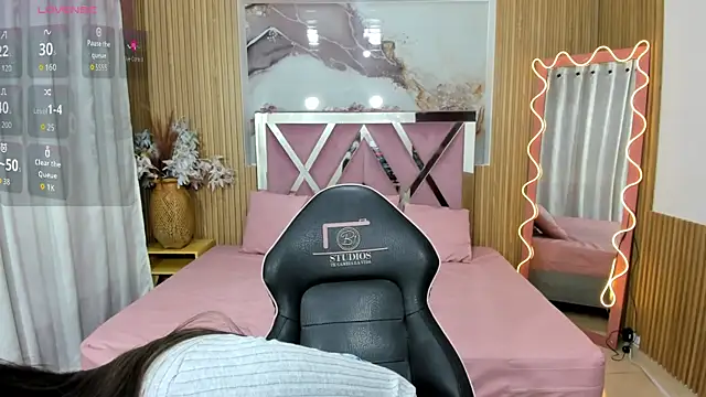 Krysstal tay1 online show from 06/13/26, 11:19