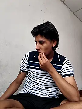 Ericef online show from 05/01/26, 04:33