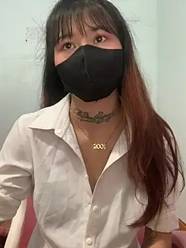 Snapshot of Lilyy18 chatting on 05/02/26, 02:38 Lilyy18 online show from 05/02/26, 02:38