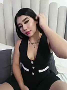 Snapshot of abby_doll_ chatting on 05/15/26, 03:24 abby doll online show from 05/15/26, 03:24