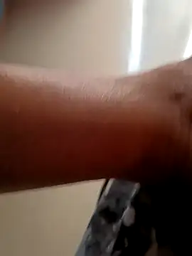 ayushi812 online show from 04/26/26, 12:47