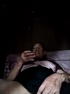 mouth22 online show from 05/04/26, 08:10